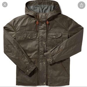 Filson Woman’s Short Field Jacket